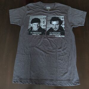 Christmas T-Shirt - Home Alone - Gray Graphic T-Shirt - Size M